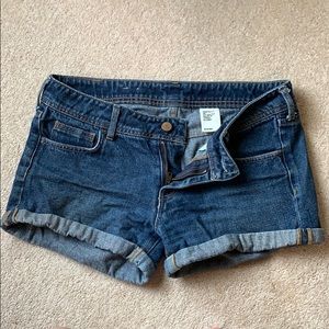 H&M low rise jean short